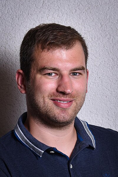 Sebastian Dezelhofer
